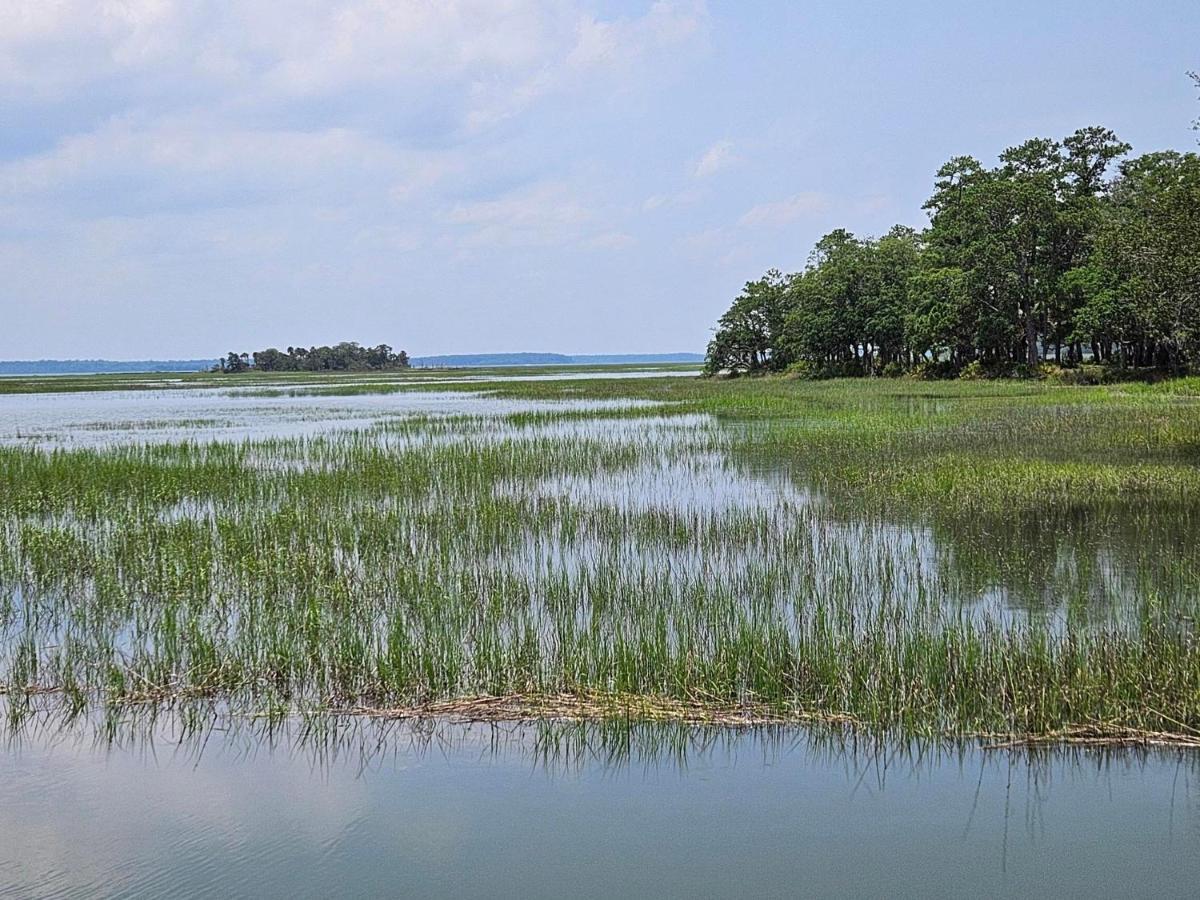 Low Country Cottage In Beautiful Habersham Beaufort Exterior foto
